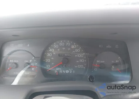 2001 Mercury Grand Marquis Gs z USA, uszkodzony, nr VIN 2MEFM74W91X626038